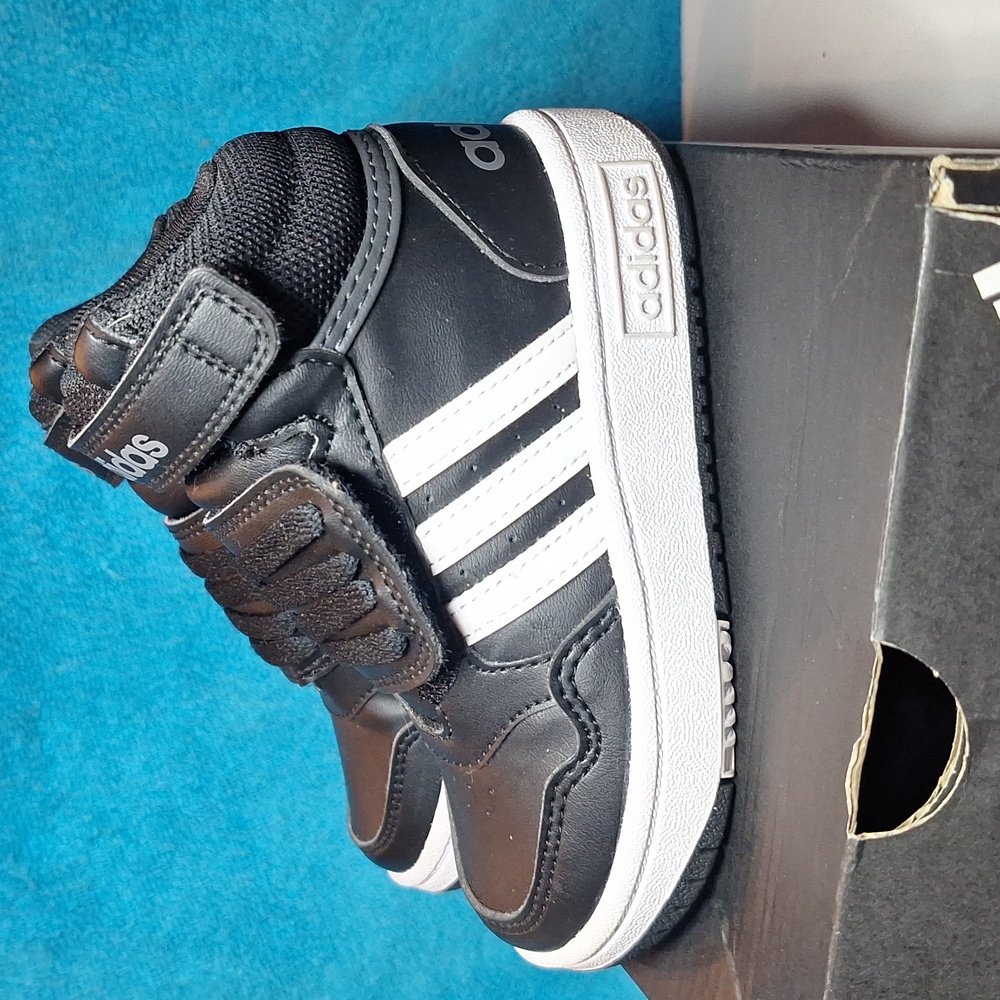 Like New Toddler Adidas Hoops Mid 2.0 Sneakers Toddler Shoes Size 7.5 Black - Picture 4 of 10